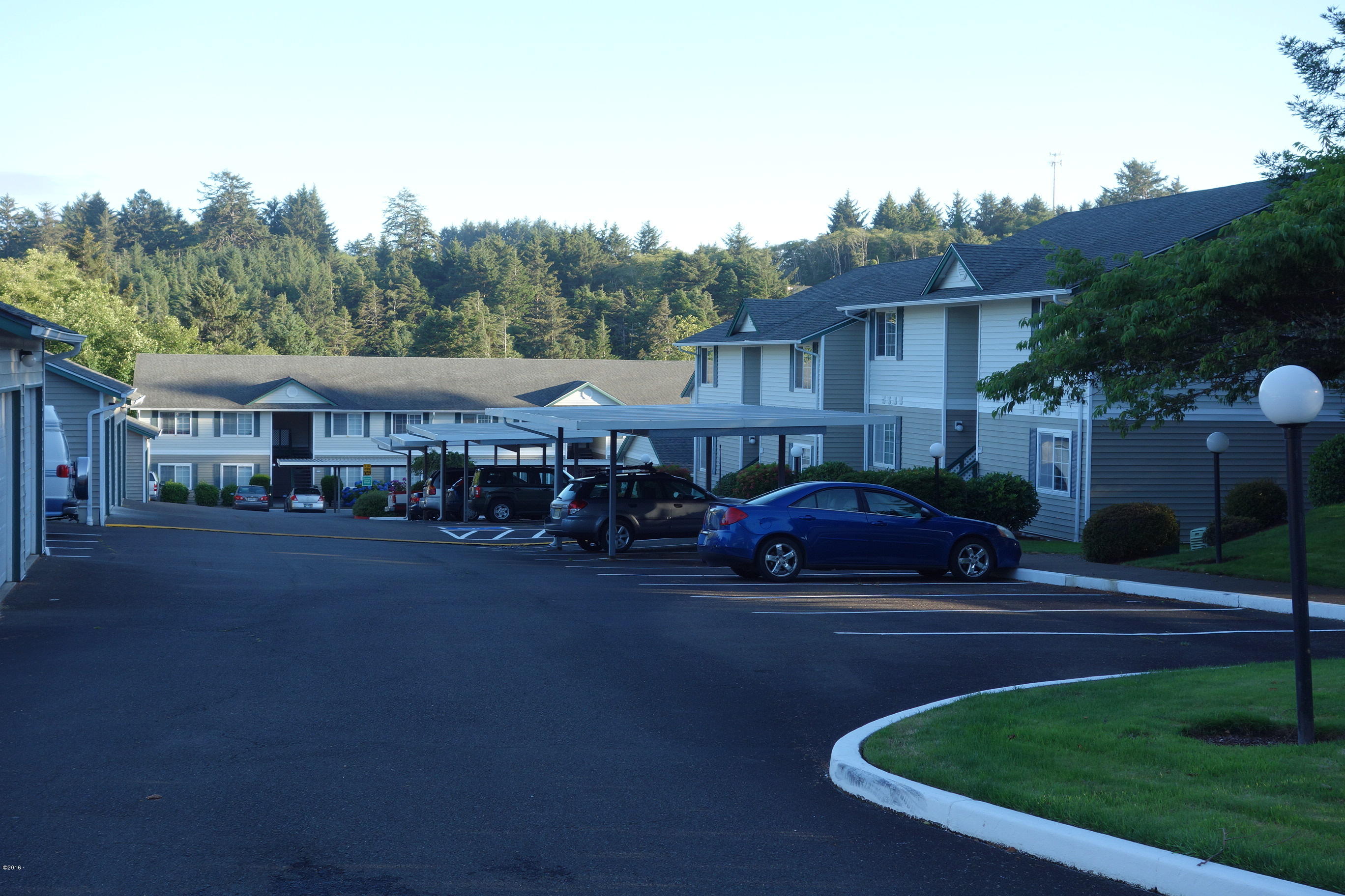 2324 Northeast Holmes Road Lincoln City, OR 97367 - Photo 5 of 6 Neighboring Apartments