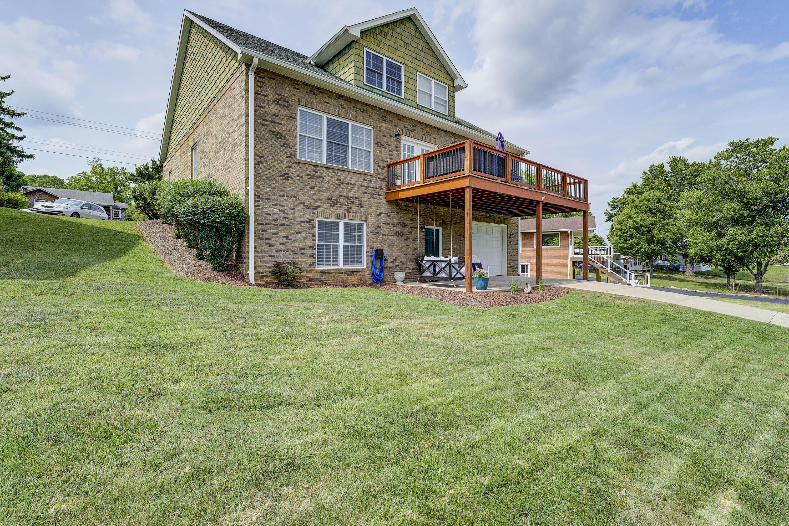 816 Hamilton Road Blountville, TN 37617 - Photo 3 of 81 Hamilton-63