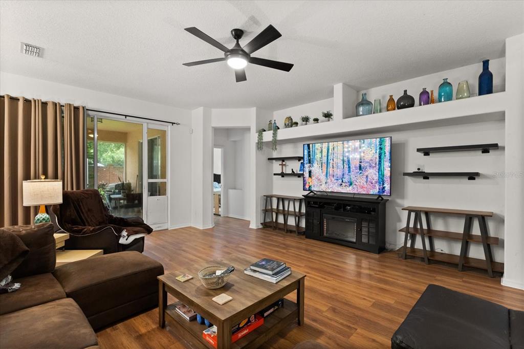 2425 Prairie View Drive Winter Garden, FL 34787 - Photo 6 of 24