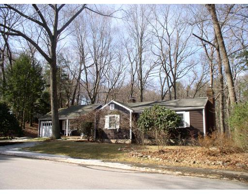 53 Howard Street Hamilton, MA 01982 - Photo 1 of 16 Gallery Image 1