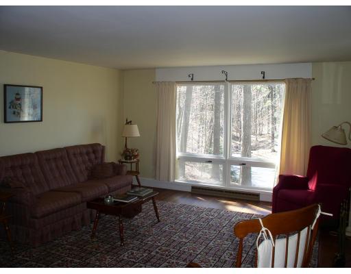 53 Howard Street Hamilton, MA 01982 - Photo 3 of 16 Gallery Image 3