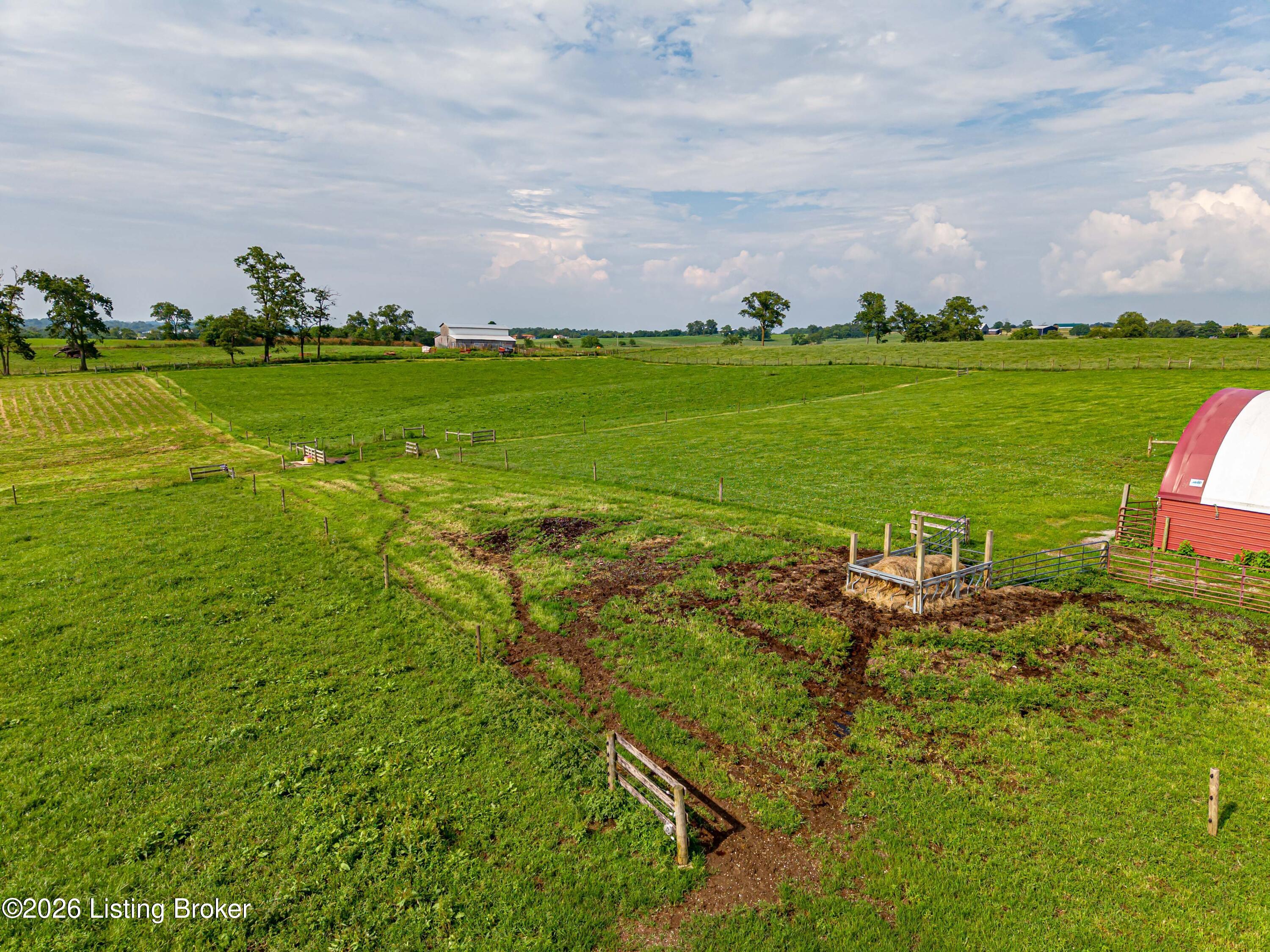 2304 Eminence Road Eminence, KY 40019 - Photo 57 of 71 DJI_20260709053220_0774_D