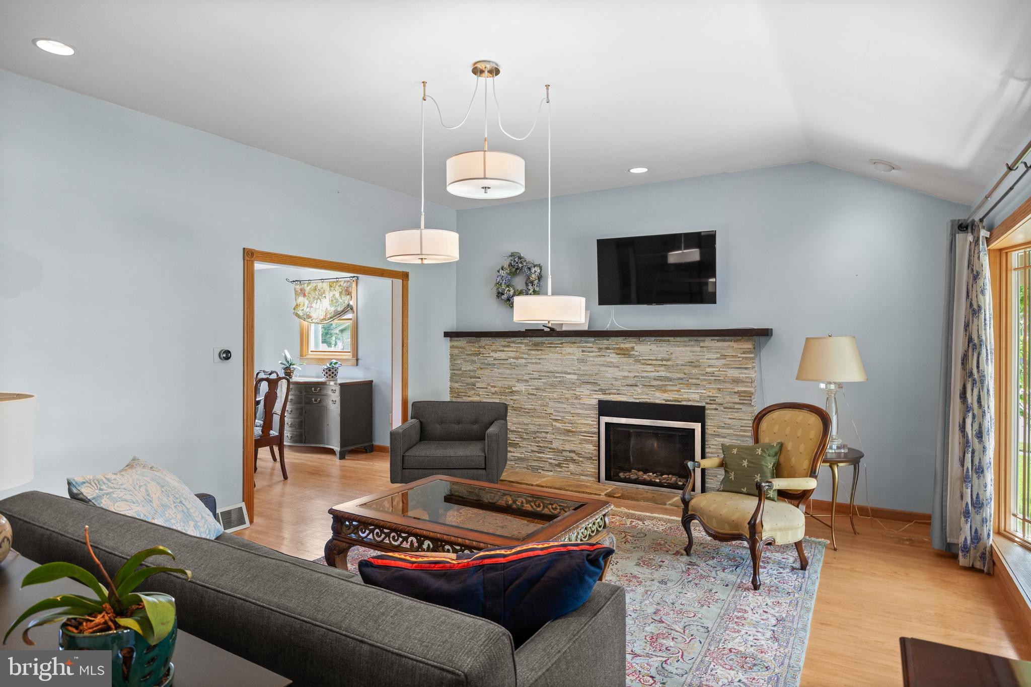 606 Hilltop Road Cinnaminson, NJ 08077 - Photo 9 of 32 Gallery Image 9