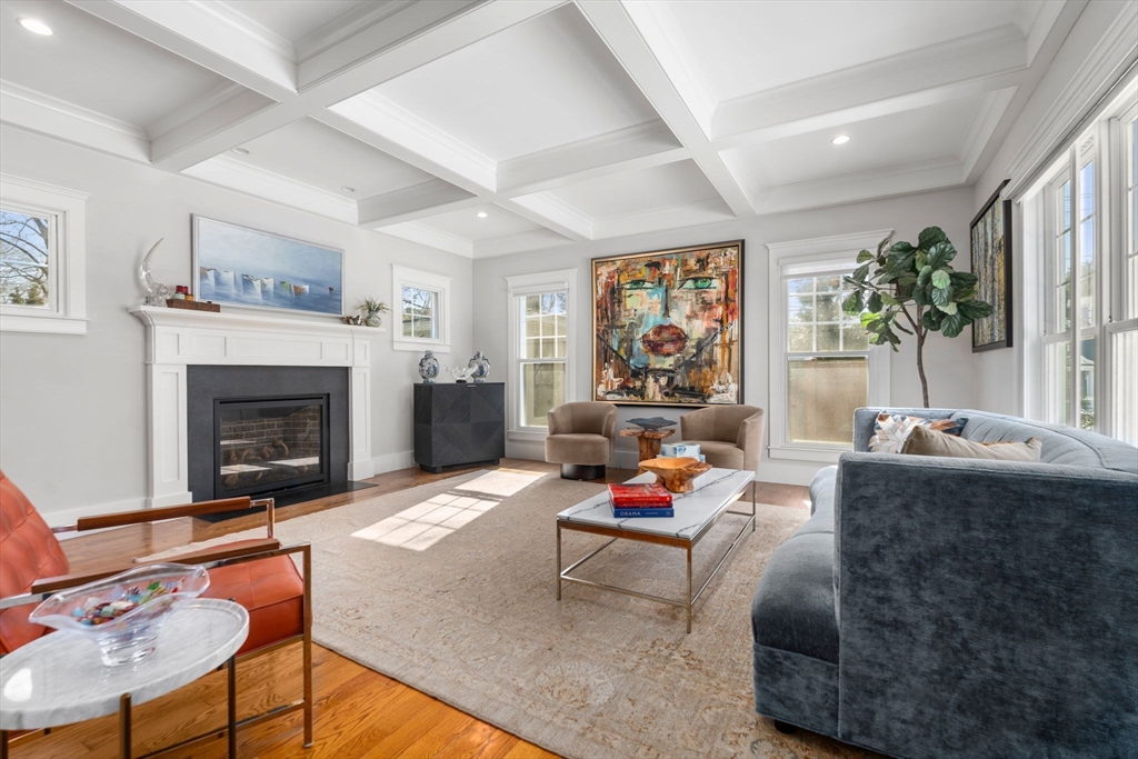 3 Strathmore Road Wellesley, MA 02482 - Photo 4 of 29
