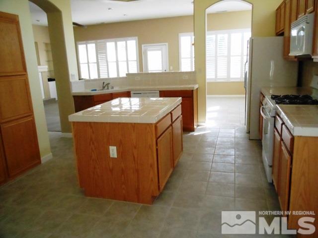 9890 Rio Bravo Court Reno, NV 89521 - Photo 5 of 13 Photo 5