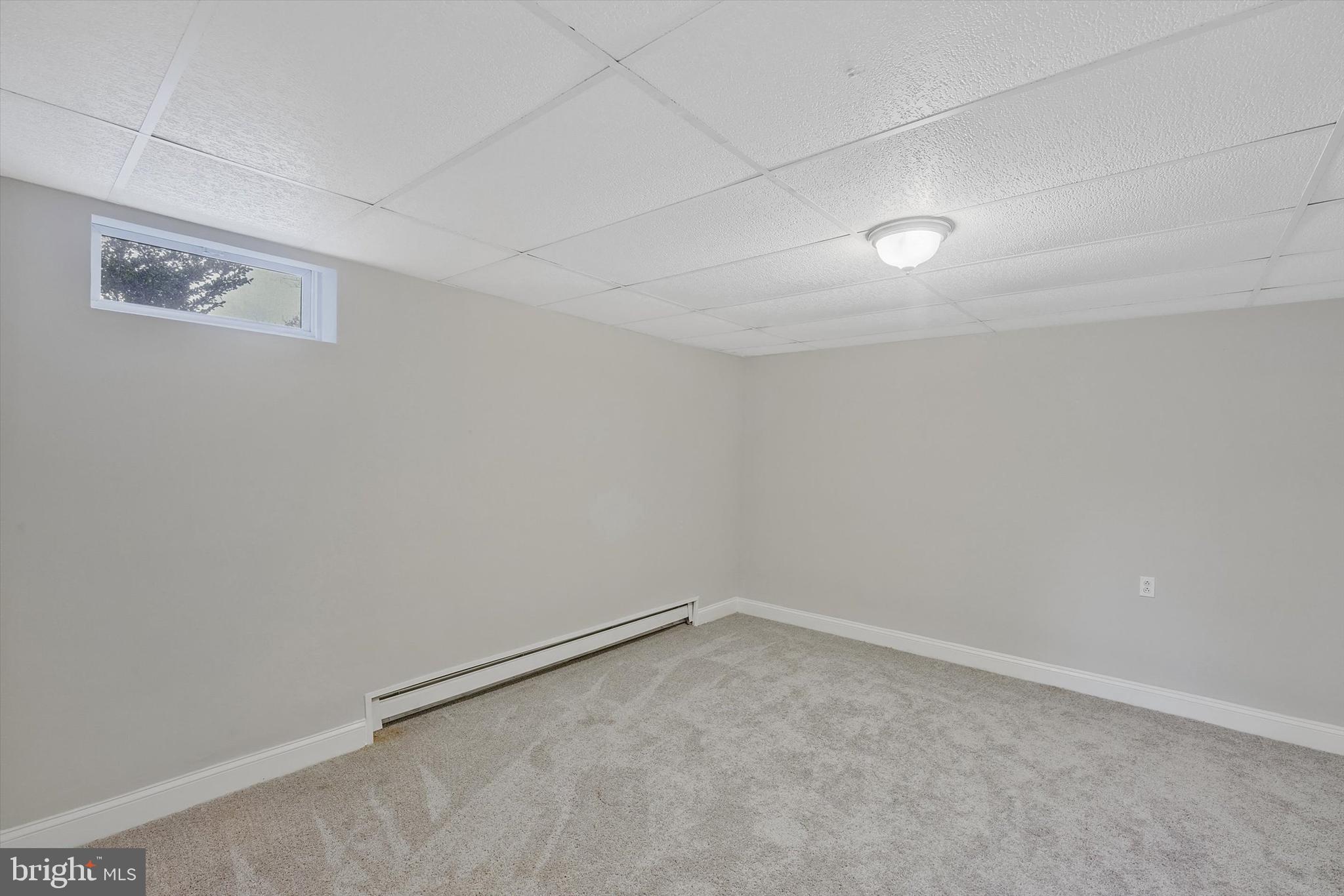 7510 Old Receiver Road Frederick, MD 21702 - Photo 43 of 57 an empty room with a workbench