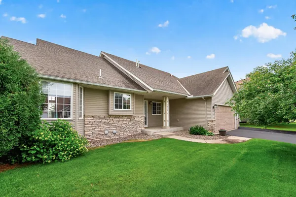 $548,000 | 1575 Windsor Drive South, Shakopee, MN 55379