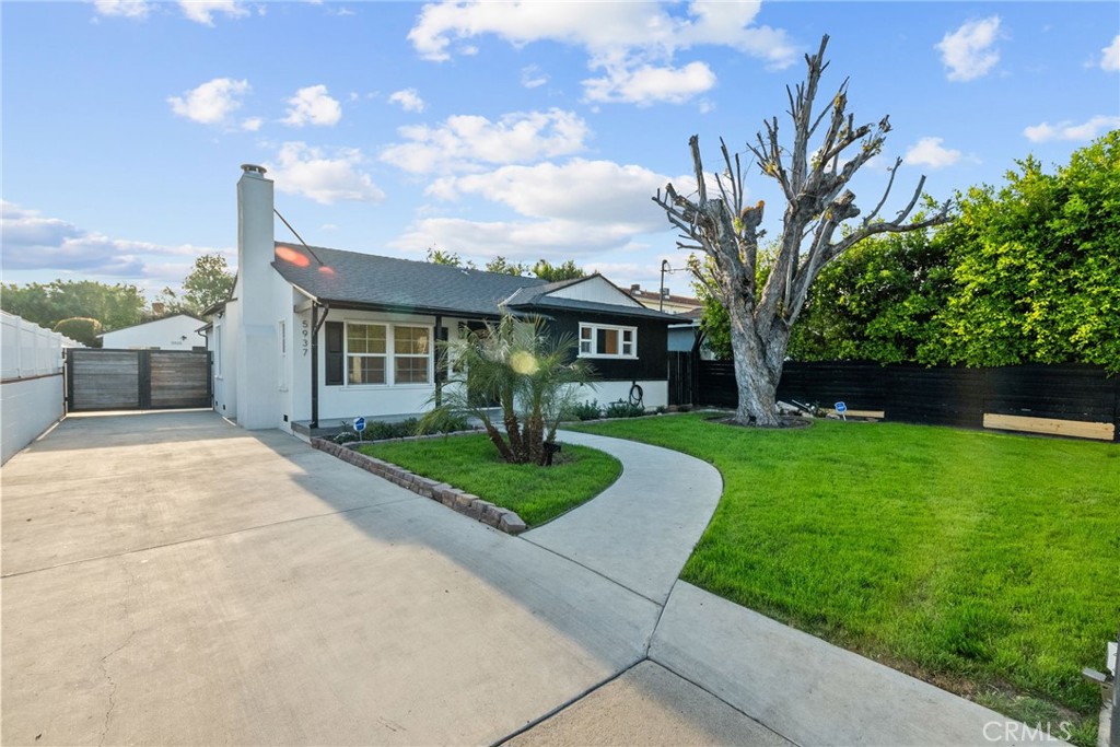 5937 Ranchito Avenue Van Nuys, CA 91401 - Photo 1 of 18