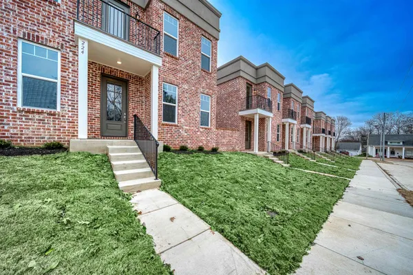 $329,900 | 224 East Washington Avenue, Covington, TN 38019