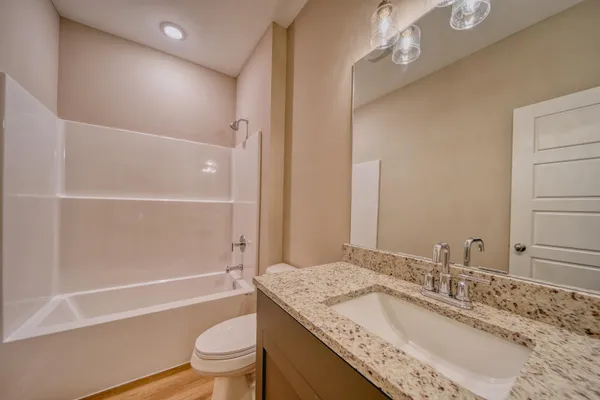 $329,900 | 224 East Washington Avenue, Covington, TN 38019