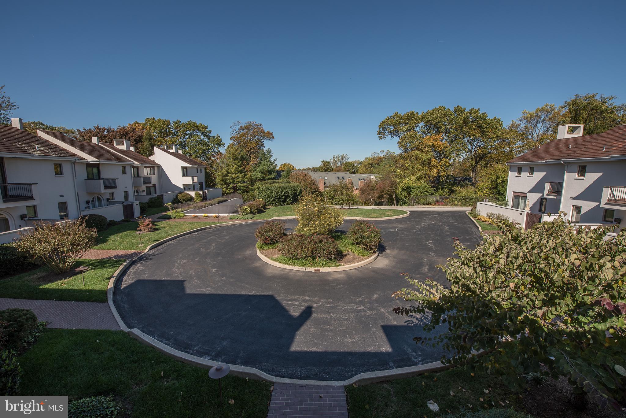 5 Avignon Devon, PA 19333 - Photo 25 of 32 View of circle from balcony.