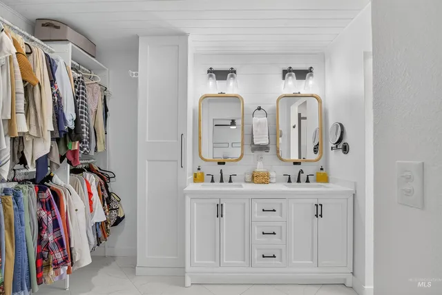 $629,000 | 2335 Valleyview Drive, Clarkston, WA 99403