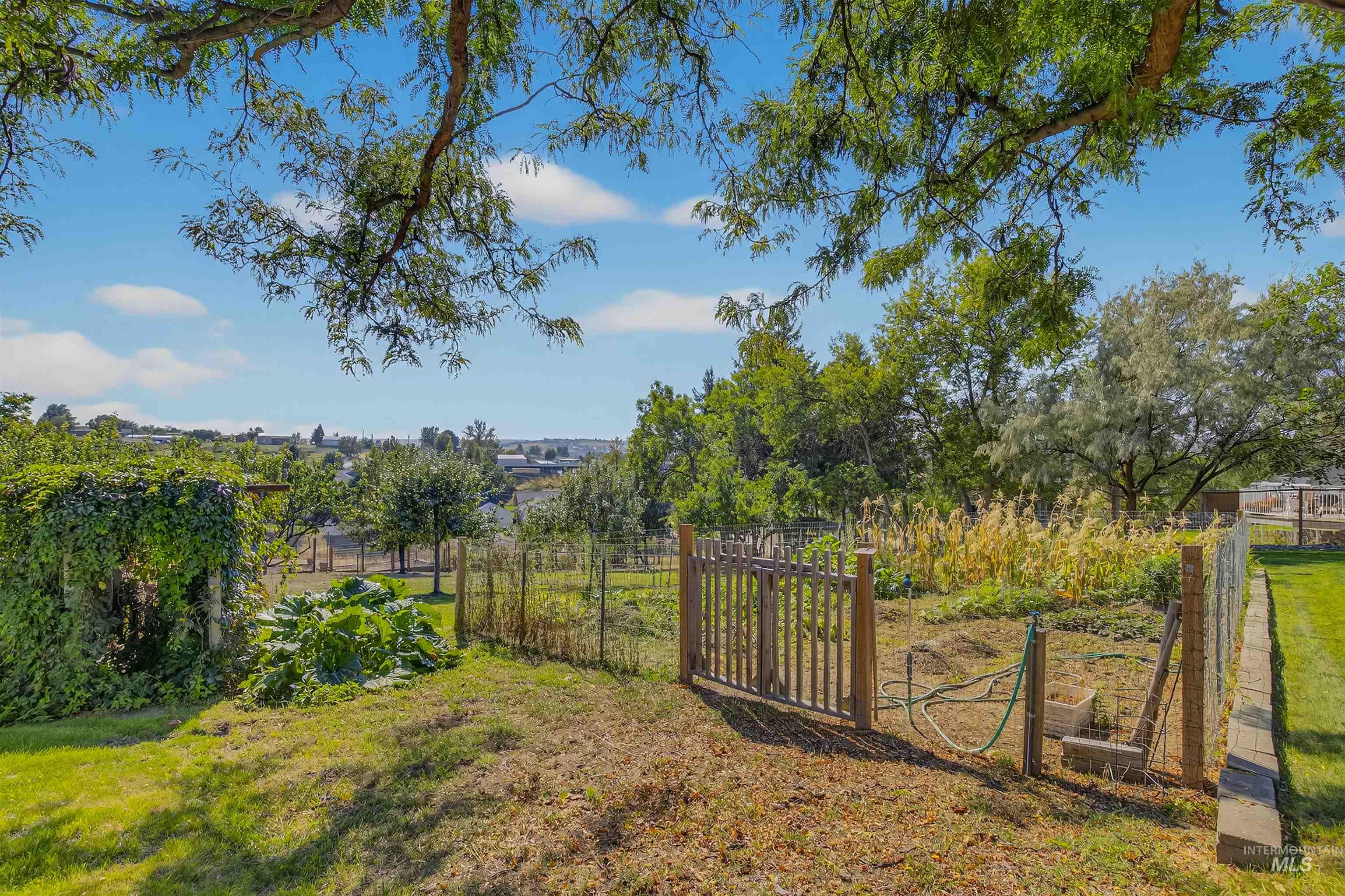 2335 Valleyview Drive Clarkston, WA 99403 - Photo 40 of 50