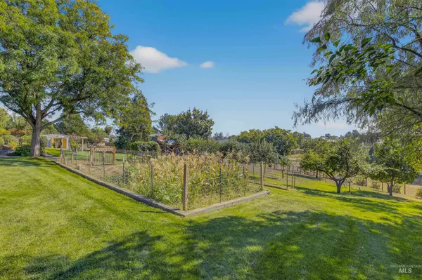 $629,000 | 2335 Valleyview Drive, Clarkston, WA 99403