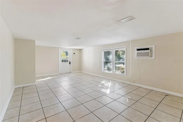 $235,000 | 38341 Palm Grove Drive, Zephyrhills, FL 33542