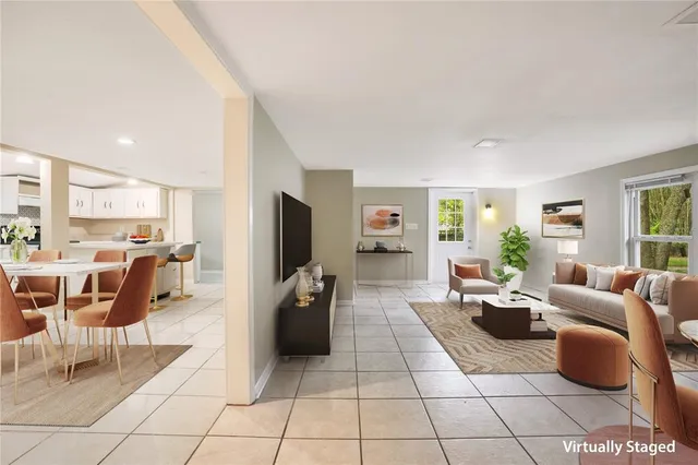 $235,000 | 38341 Palm Grove Drive, Zephyrhills, FL 33542