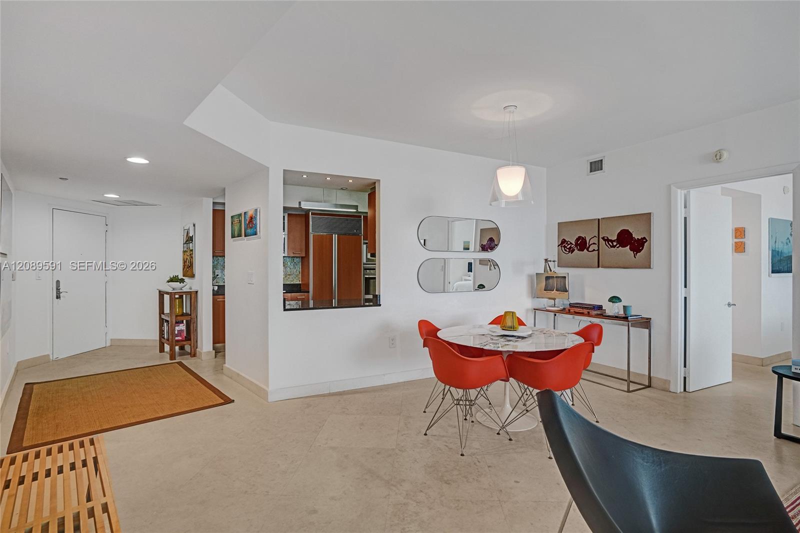 400 Alton Road, Unit 1409 Miami Beach, FL 33139 - Photo 7 of 30 Gallery Image 7