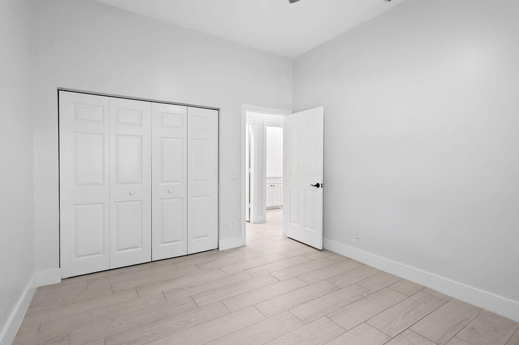 168 South Hampton Drive Jupiter, FL 33458 - Photo 25 of 33 a view of an empty room