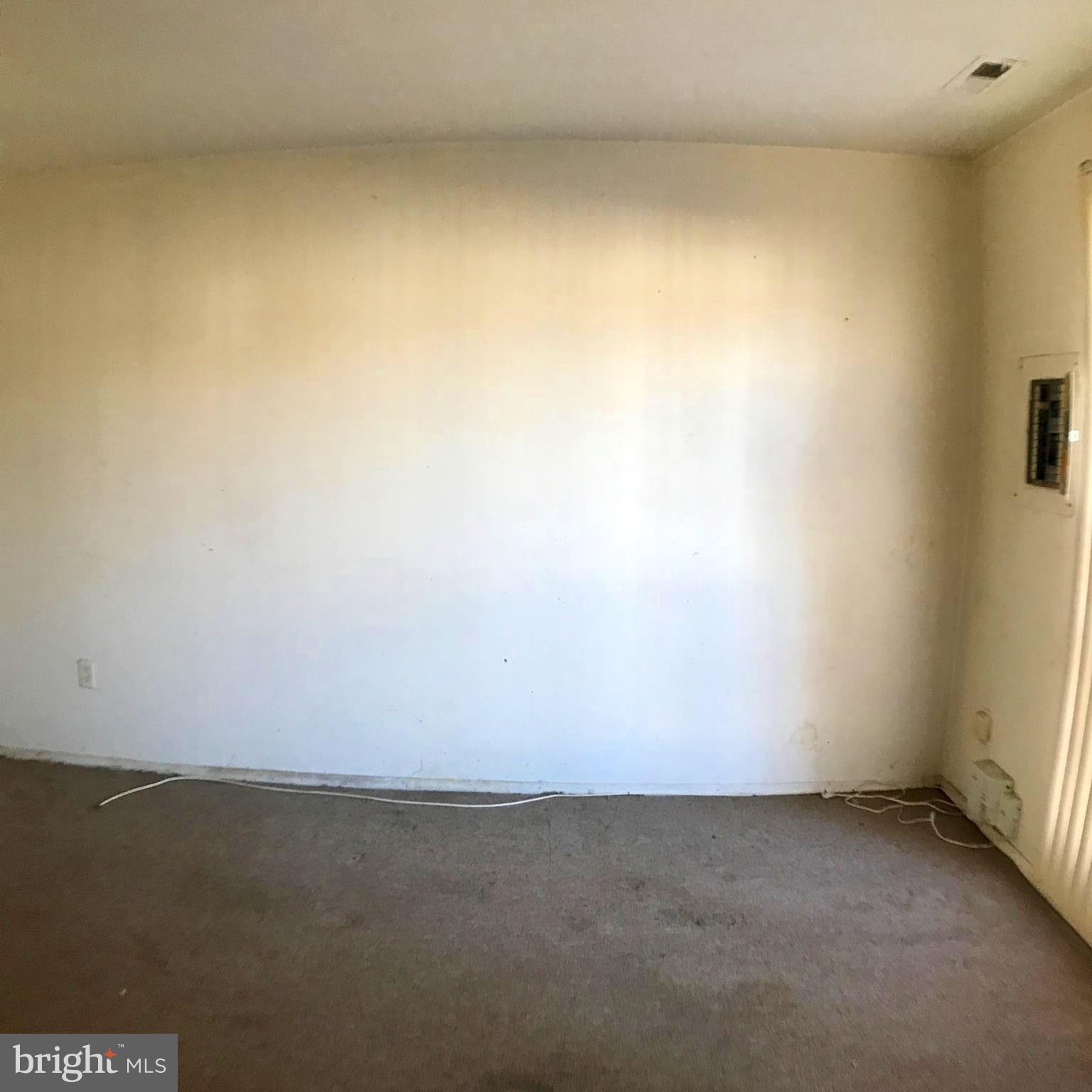 8841 Trimble Way Rosedale, MD 21237 - Photo 5 of 10 Living Room