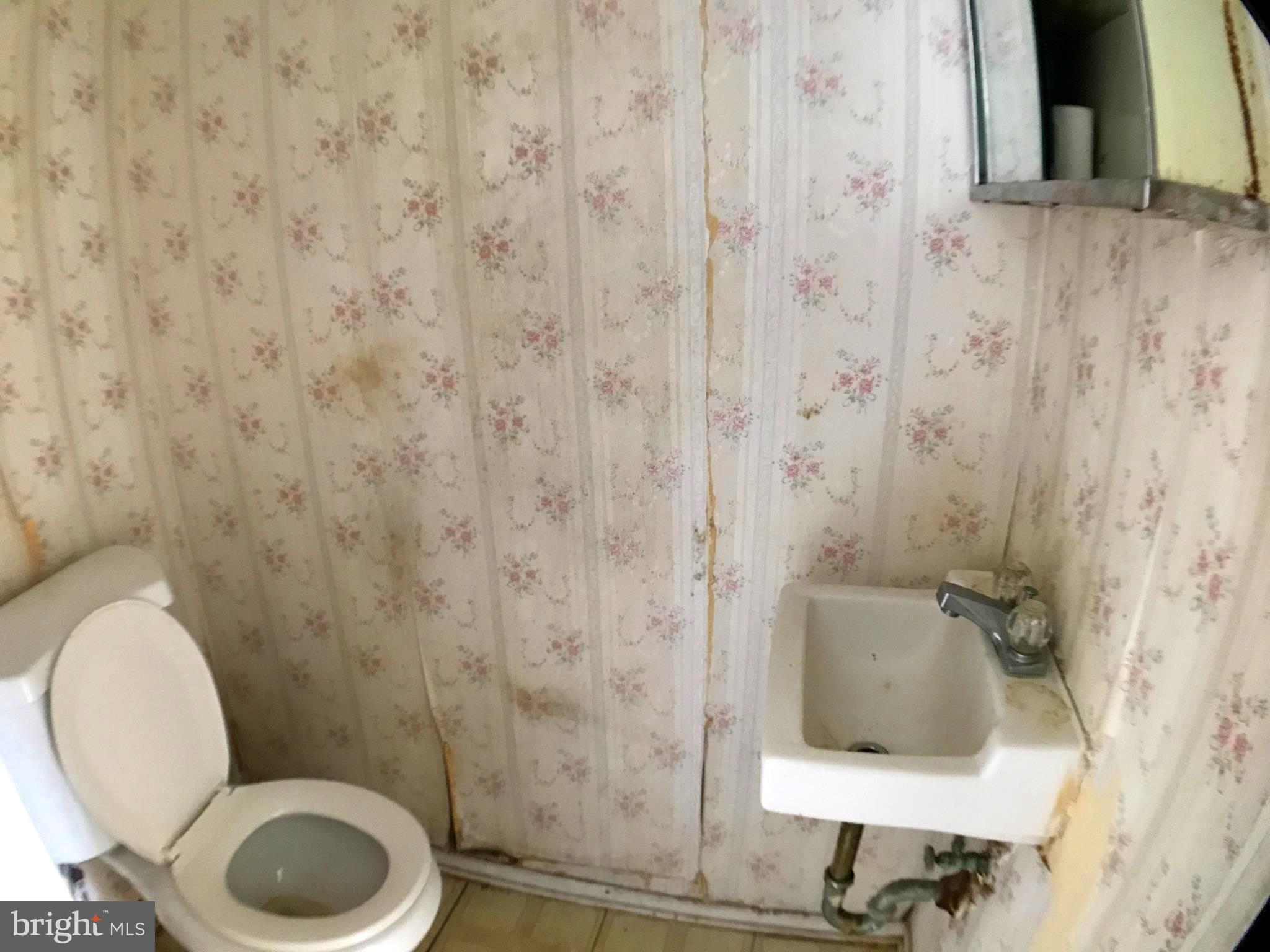8841 Trimble Way Rosedale, MD 21237 - Photo 6 of 10 First Floor Half-Bath