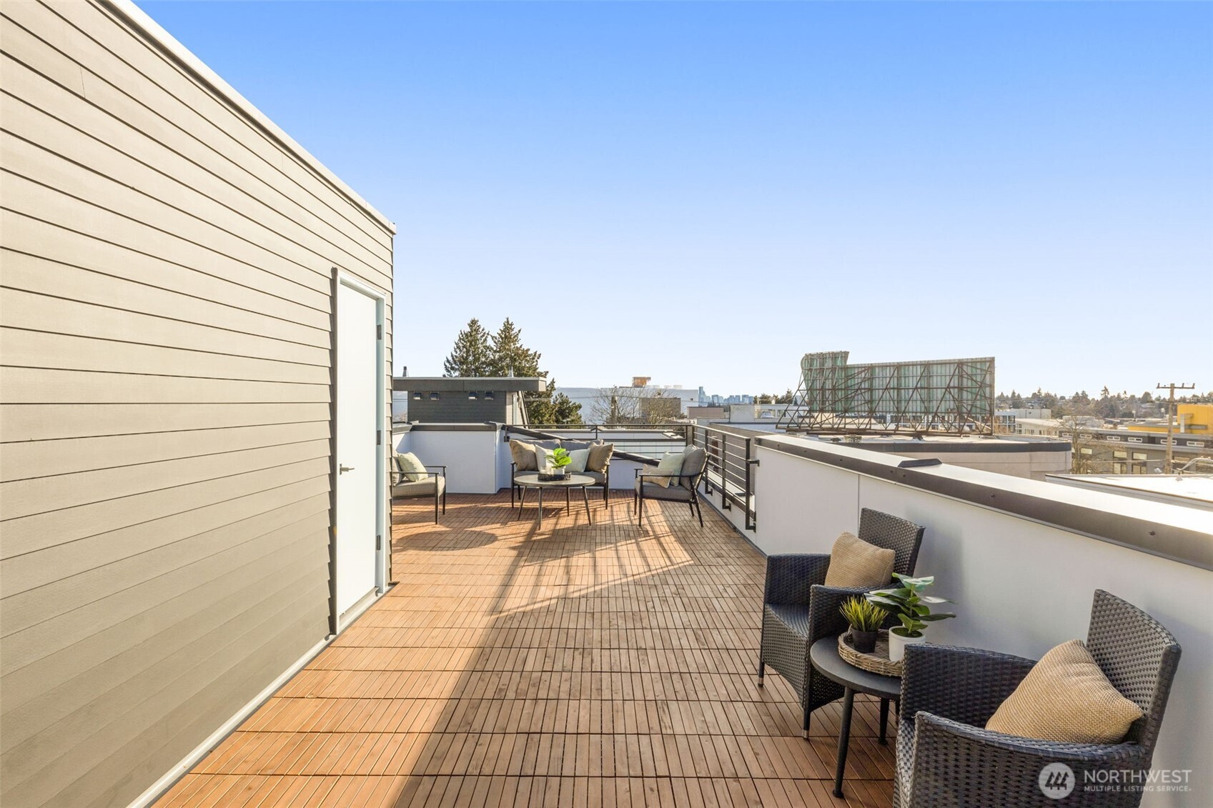 1014 Northeast 70th Street Seattle, WA 98115 - Photo 10 of 35 Gallery Image 10