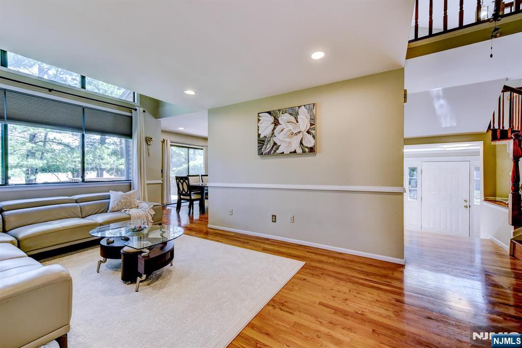17 Independence Way Rockaway, NJ 07866 - Photo 13 of 48