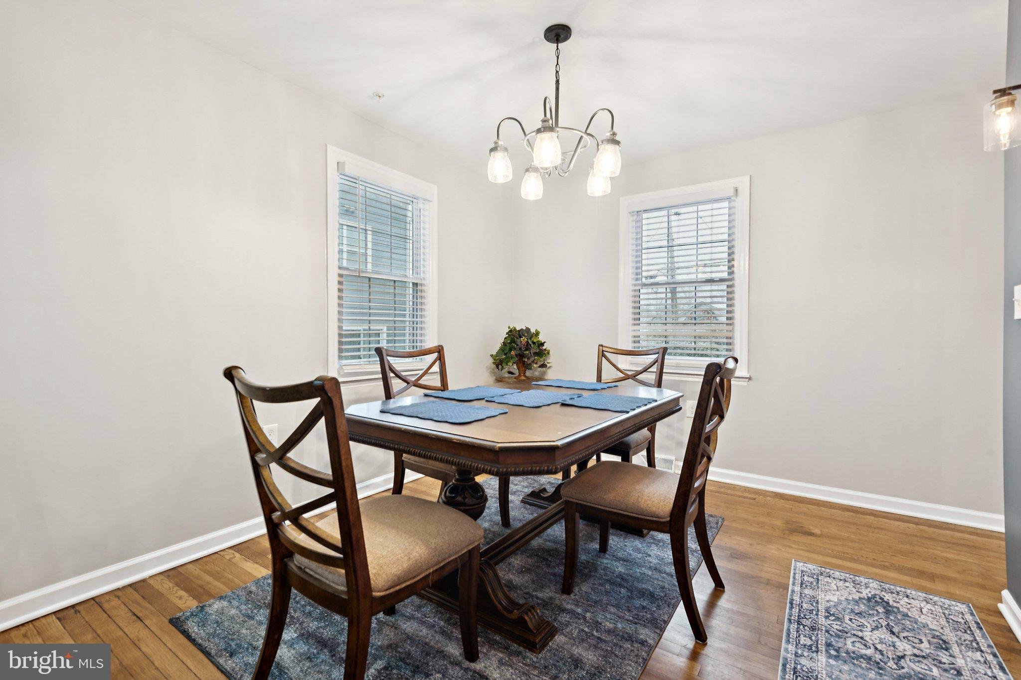 805 Spa Road Annapolis, MD 21401 - Photo 4 of 48 Bright dining space with natural light.