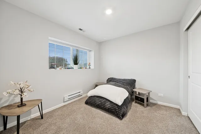 $349,900 | 3828 Gansett Parkway, Elgin, IL 60124