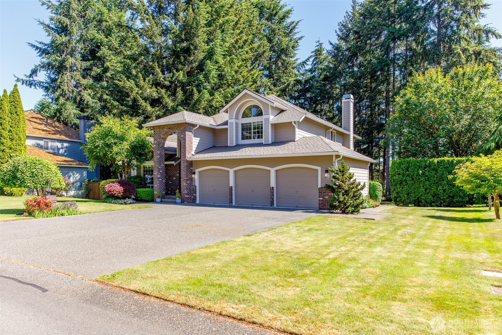 9634 Regency Loop Southeast Olympia, WA 98513 - Photo 3 of 38