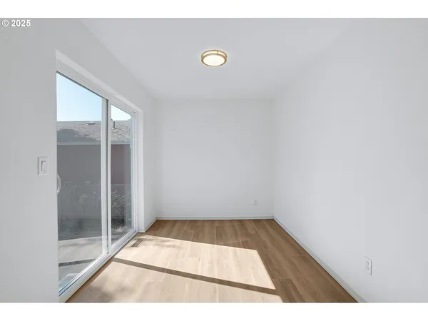 $525,000 | 7028 Southeast 86th Avenue, Portland, OR 97266