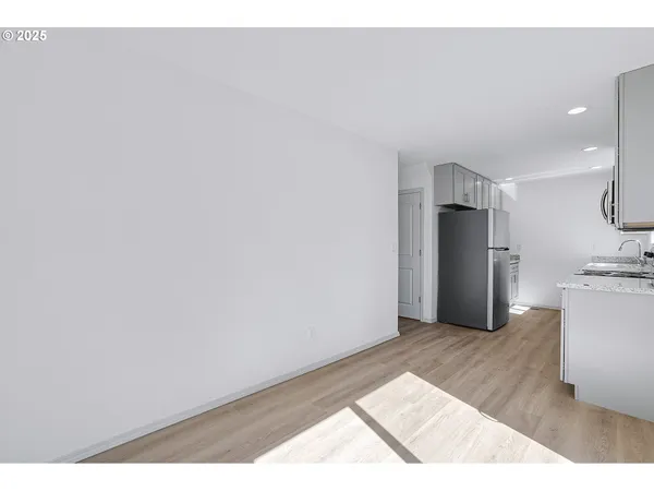 $525,000 | 7028 Southeast 86th Avenue, Portland, OR 97266