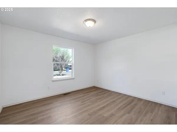 $525,000 | 7028 Southeast 86th Avenue, Portland, OR 97266