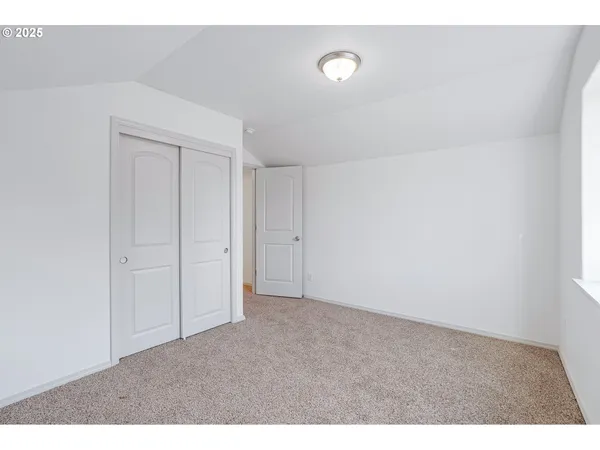 $525,000 | 7028 Southeast 86th Avenue, Portland, OR 97266