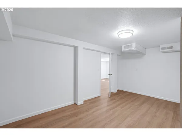 $525,000 | 7028 Southeast 86th Avenue, Portland, OR 97266
