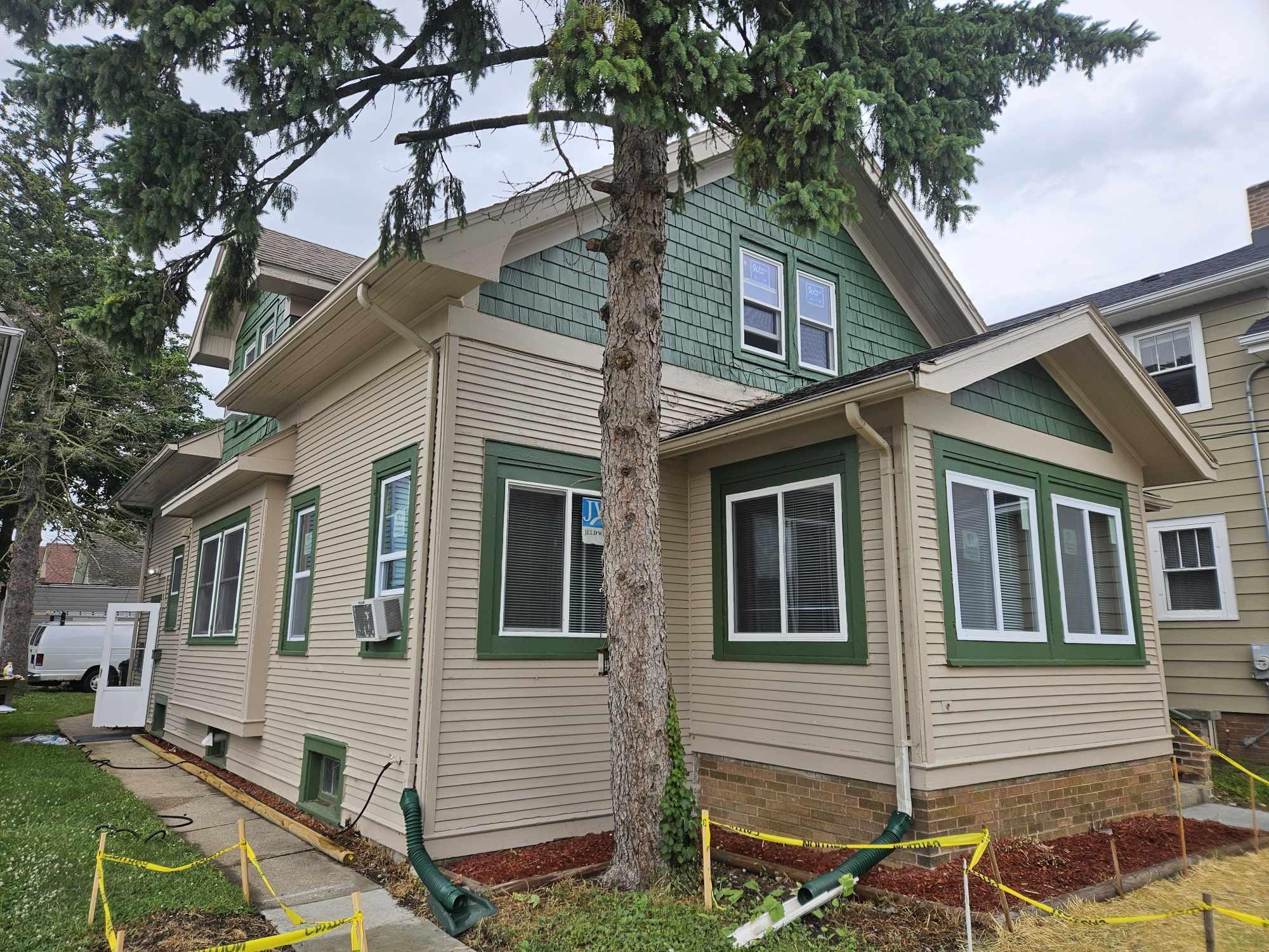 2306 Taylor Avenue Racine, WI 53403 - Photo 1 of 1 Front