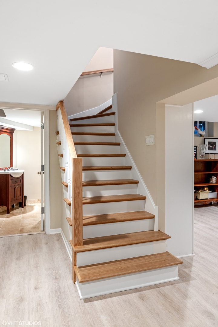 474 Ash Street Winnetka, IL 60093 - Photo 41 of 57 a view of entryway and hall