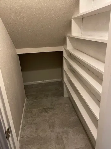 $1,350,000 | 407 West Semands Street, Conroe, TX 77301