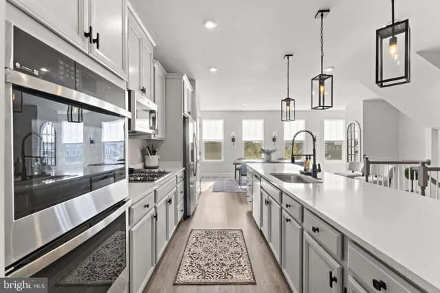 $624,900 | 8357 Meadowood Drive, Hanover, MD 21076