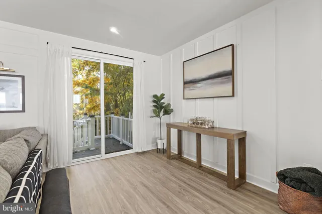 $624,900 | 8357 Meadowood Drive, Hanover, MD 21076