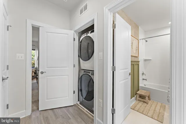 $624,900 | 8357 Meadowood Drive, Hanover, MD 21076