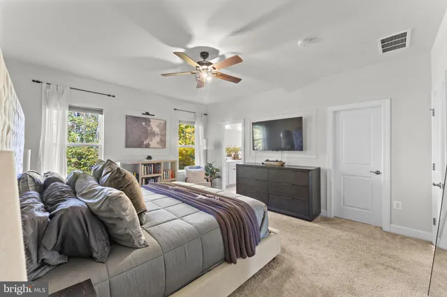 $624,900 | 8357 Meadowood Drive, Hanover, MD 21076