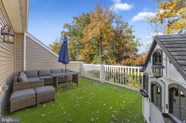 $624,900 | 8357 Meadowood Drive, Hanover, MD 21076