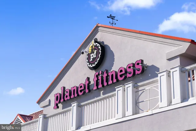 $624,900 | 8357 Meadowood Drive, Hanover, MD 21076