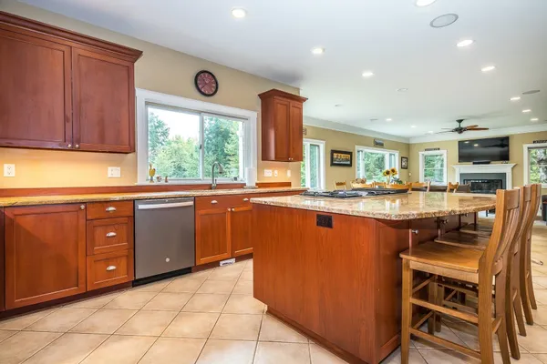 $935,000 | 301 Wynnridge Drive, Rutland Town, VT 05701