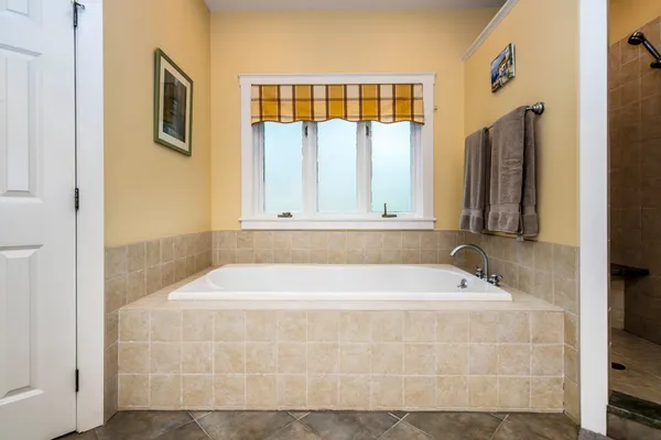 $935,000 | 301 Wynnridge Drive, Rutland Town, VT 05701