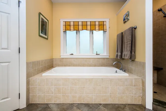 $949,000 | 301 Wynnridge Drive, Rutland Town, VT 05701