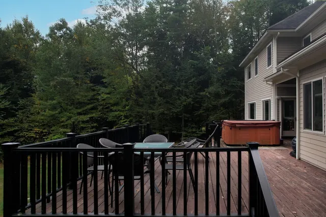 $949,000 | 301 Wynnridge Drive, Rutland Town, VT 05701