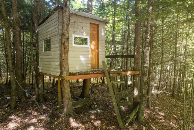 $949,000 | 301 Wynnridge Drive, Rutland Town, VT 05701