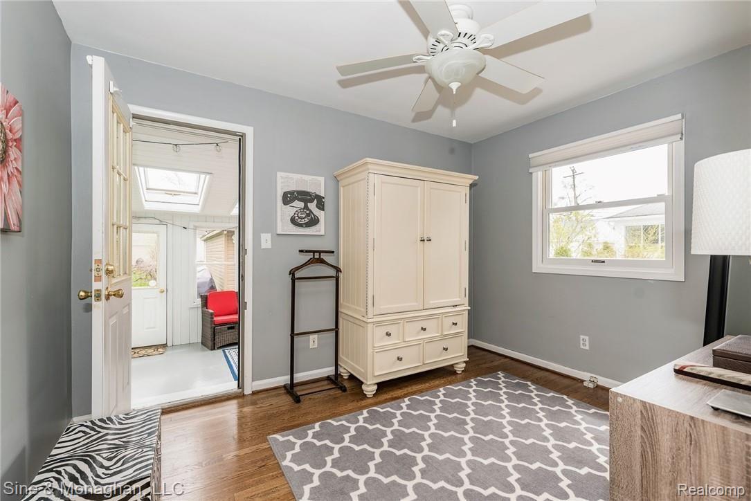 4115 Buckingham Road Royal Oak, MI 48073 - Photo 10 of 22 3rd bedroom or perfect office