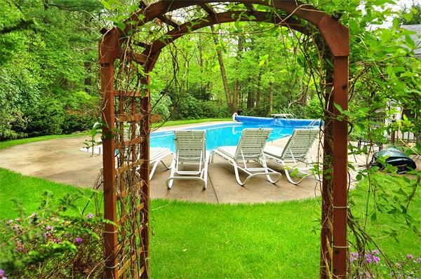 141 Avondale Road Longmeadow, MA 01106 - Photo 26 of 27 Gallery Image 26